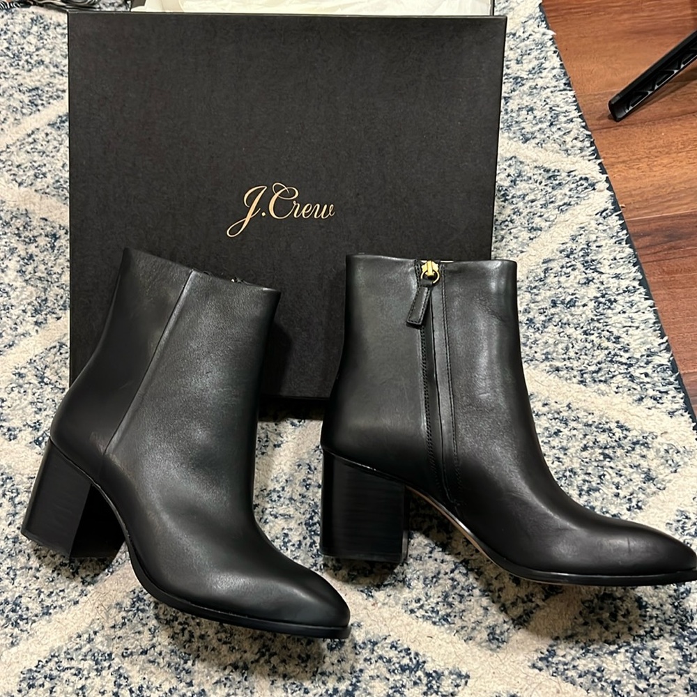 J Crew Refined Leather Short Shaft Boot - black, size 7